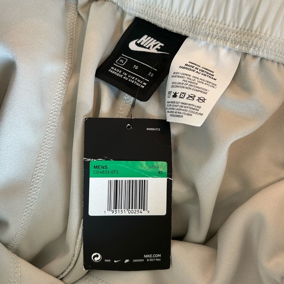 Nike NSW Sport Pack Track Pants Light Bone Summit White CD4633-072 Men’s Size XL - Picture 5 of 5